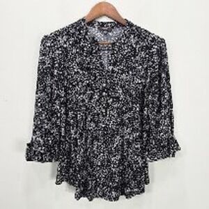 Cocomo Blouse Top XL Petite Floral Stretch Pintuck Roll Tab Sleeve Office Career
